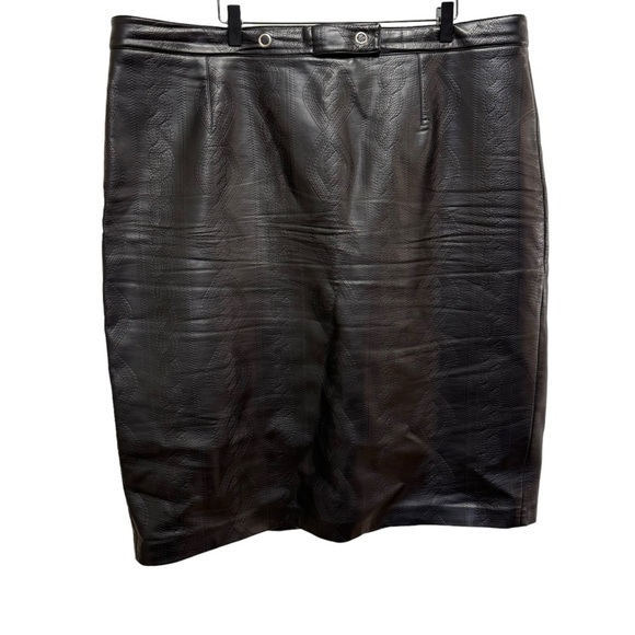 Elvi Black Faux Leather Midi Skirt Size 18 - Picture 1 of 11